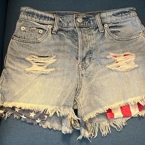 Gap rare denim shorts with American flag details size 25